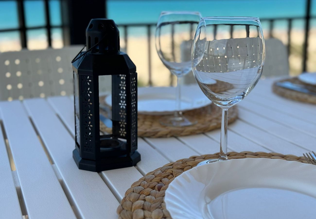 Appartamento a Playa de Gandía - PRECIOSO APARTAMENTO FRONTAL AL MAR - Affitto solo per famiglie