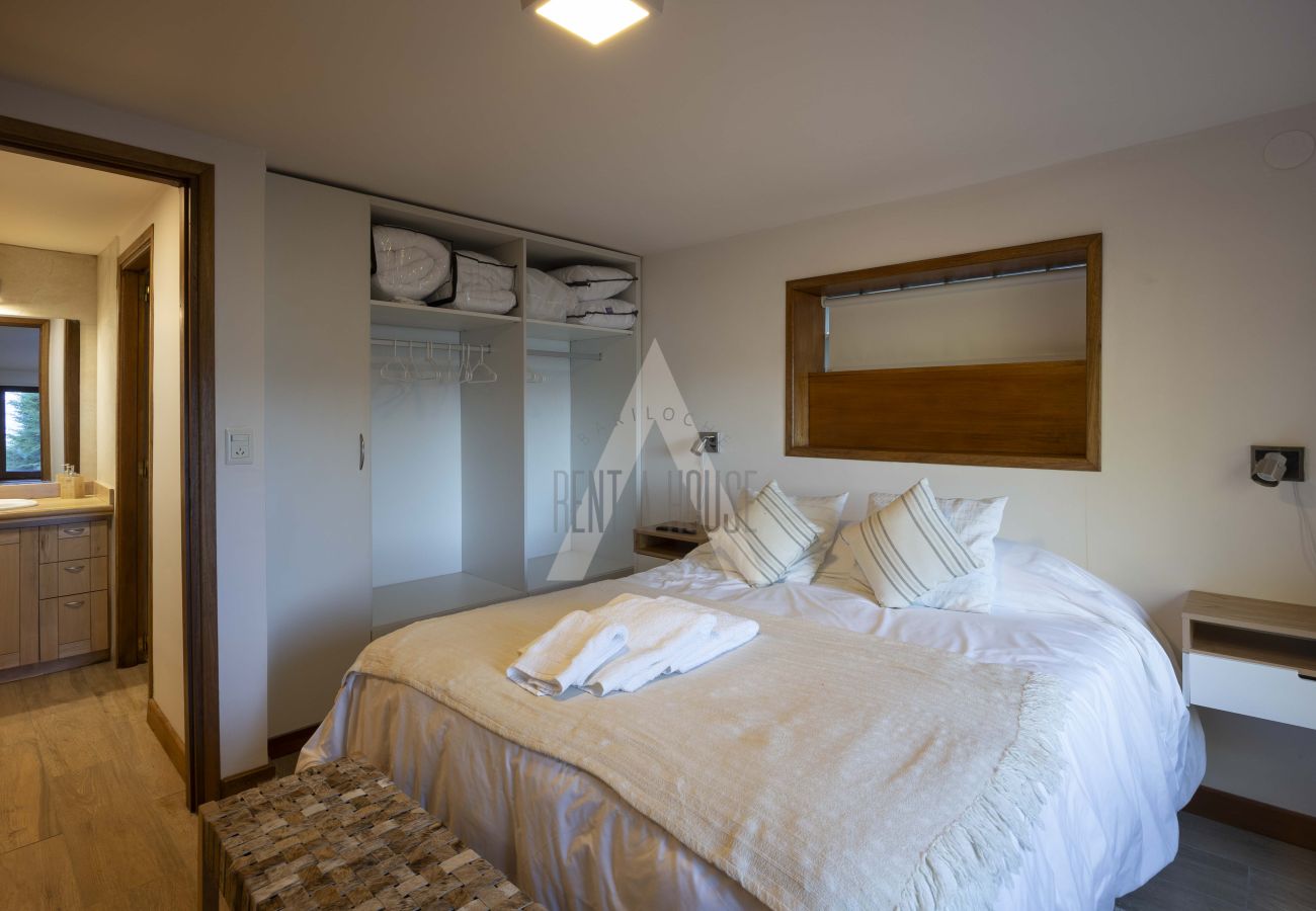 Appartamento a San Carlos de Bariloche -  HUAPI02A DIVINO DEPARTAMENTO CON VISTA AL LAGO Y PLAYITA