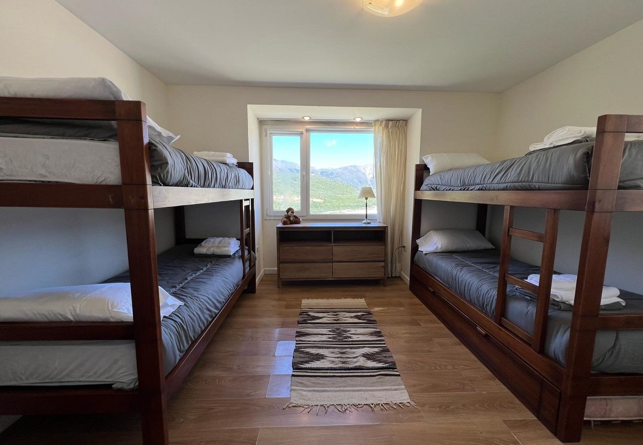 Appartamento a San Carlos de Bariloche - Cate22 Departamento con pileta y jacuzzi  en  complejo Latitud Catedral