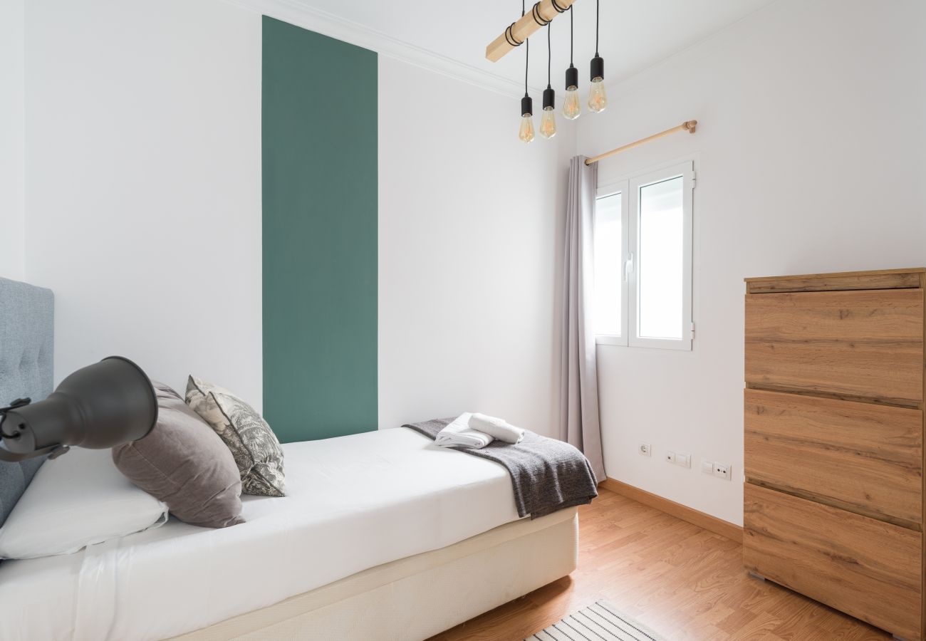 Appartamento a Las Palmas de Gran Canaria - Moderno appartamento con 3 camere da letto vicino a Triana