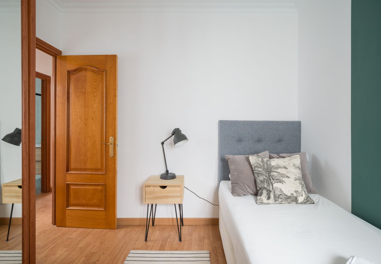 Appartamento a Las Palmas de Gran Canaria - Moderno appartamento con 3 camere da letto vicino a Triana