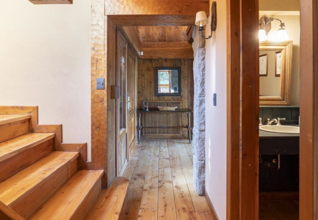 Casa a San Carlos de Bariloche - VENAH01 CÁLIDA Y CÓMODA CASA EN BARRIO CERRADO CON COSTA DE LAGO