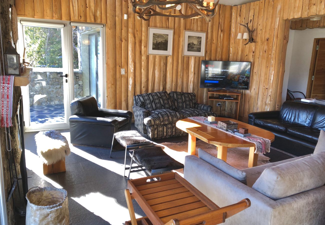 Casa a San Carlos de Bariloche - Casa di fronte a Llao Llao en Bariloche