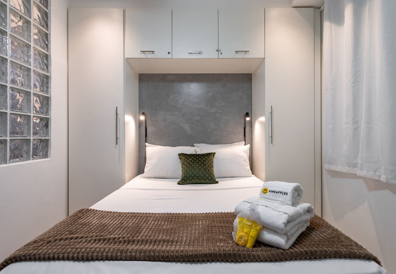 Appartamento a Rio de Janeiro - Em frente ao metrô e 8 minutos da praia | SF228