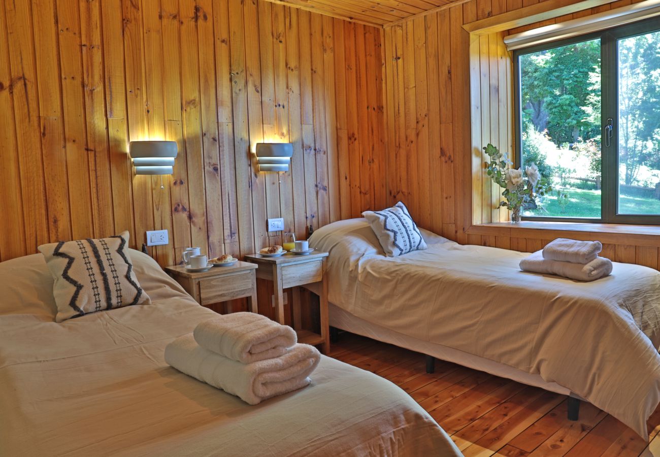 Casa a San Carlos de Bariloche - HUAPI49 Refugio patagonico sobre el lago