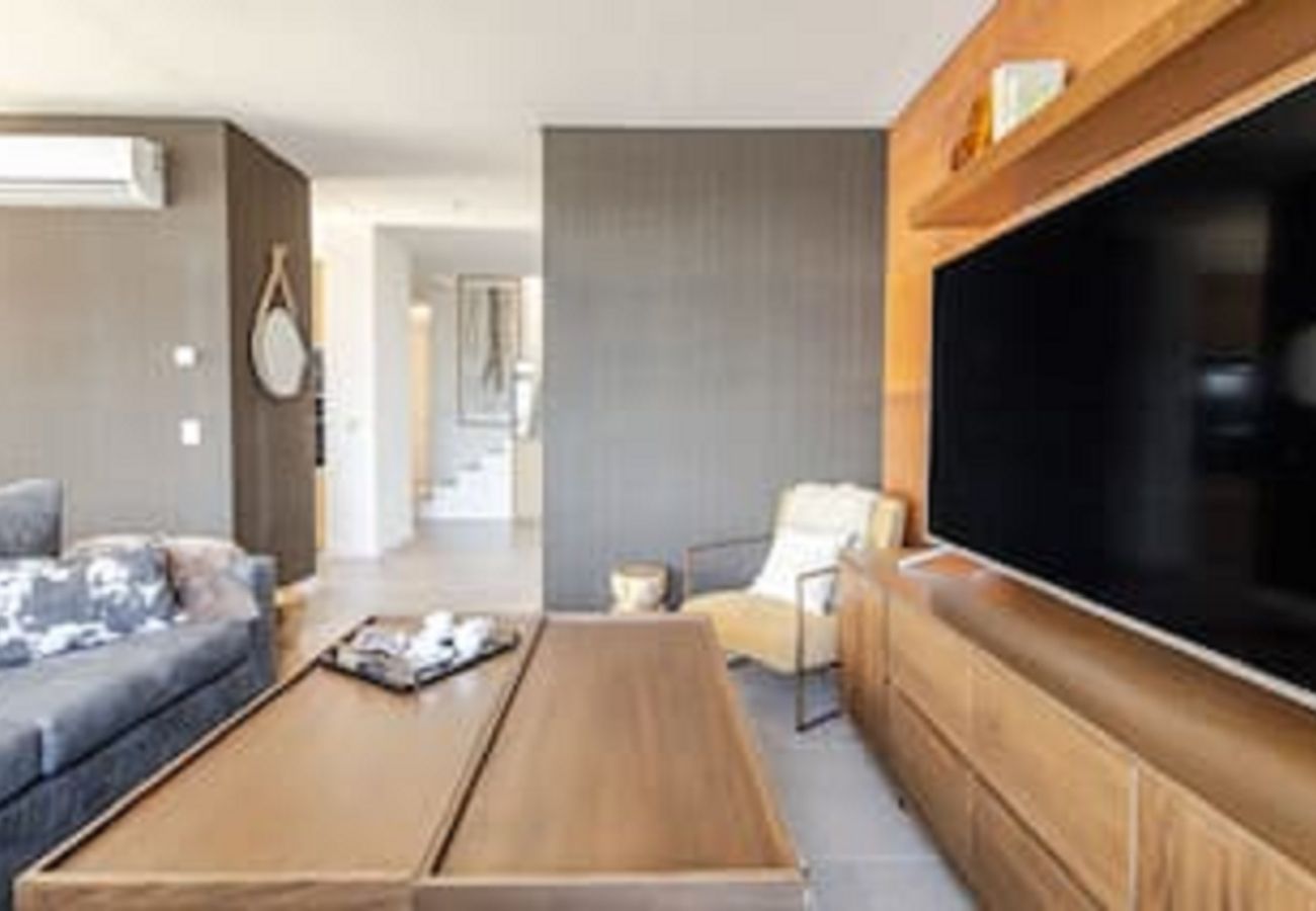 Appartamento a San Carlos de Bariloche - HUAPI50 – Jacuzzi, Pileta y Vista al Lago