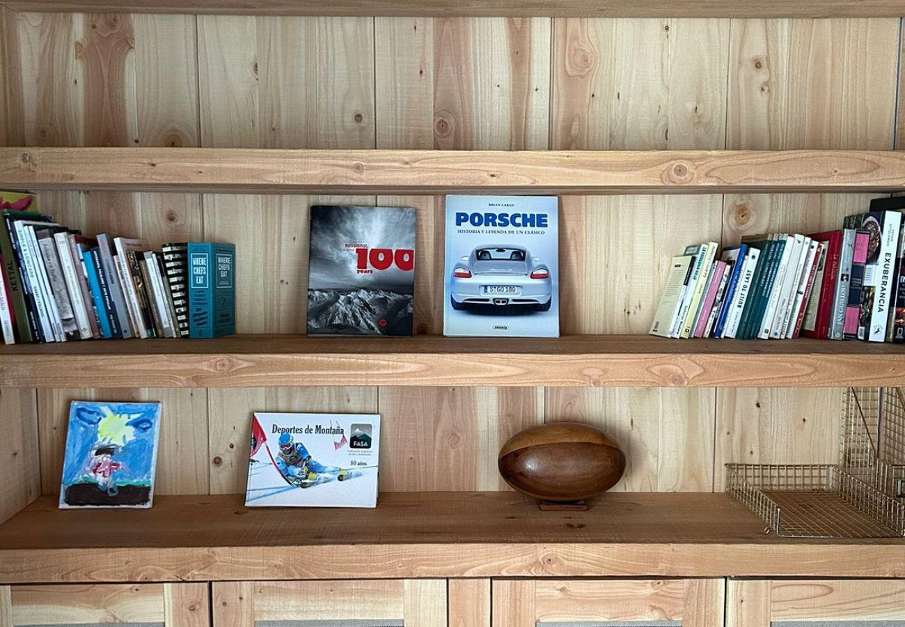 Casa a San Carlos de Bariloche - ARE21 CASA DE MONTAÑA CON VISTA AL LAGO EN ARELAUQUEN