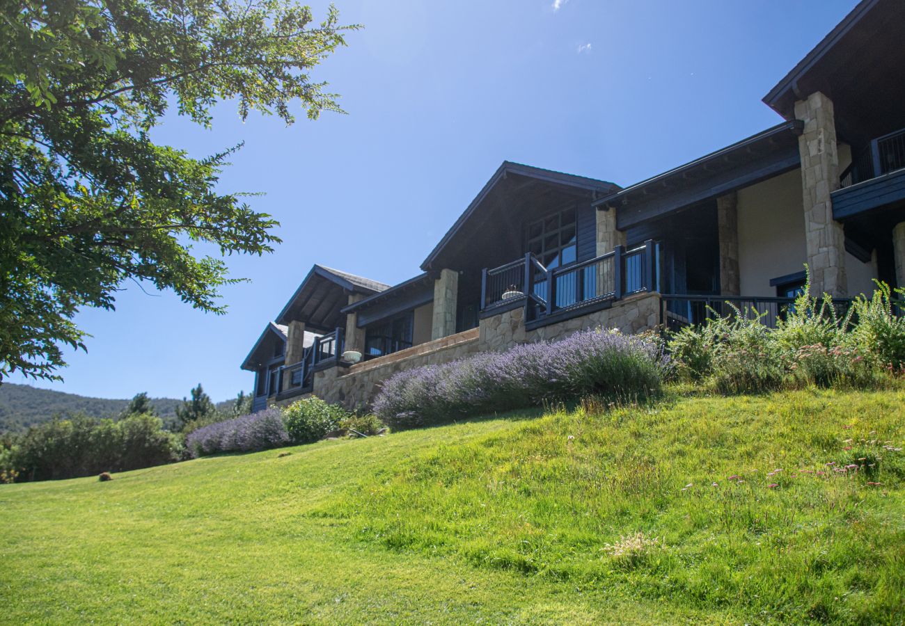 Casa a San Carlos de Bariloche - ARE09 MANSION EN BARILOCHE 