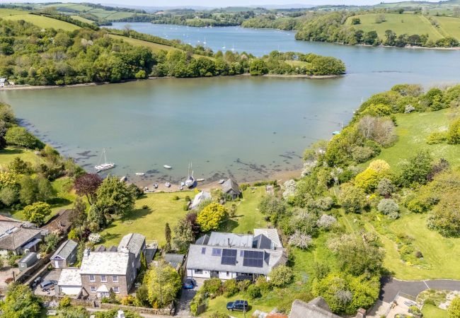 Casa a Dittisham - Water Edge House & Boathouse - Swimming Pool Casa a Dittisham - Water Edge House & Boathouse - Swimming Pool