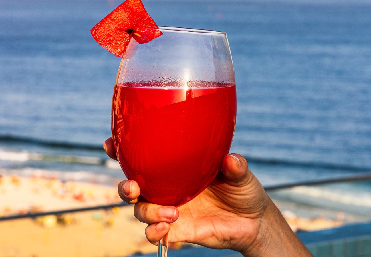 Appartamento a Rio de Janeiro - Vista para o Mar e Varanda com Banheira  | Q21