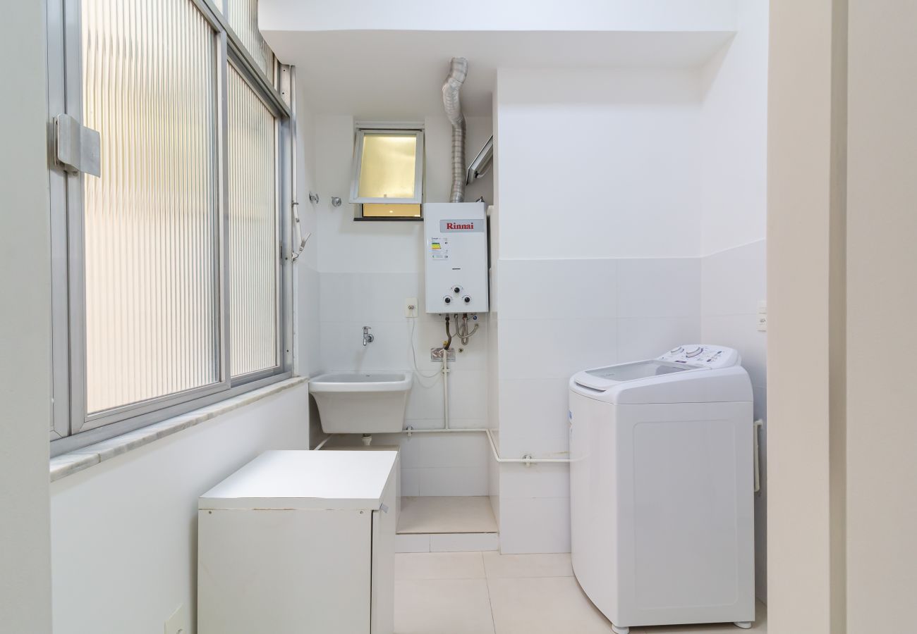 Appartamento a Rio de Janeiro - Apartamento em Copacabana a 3 minutos da Praia | NSC602