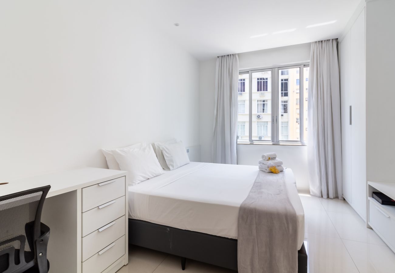 Appartamento a Rio de Janeiro - Apartamento em Copacabana a 3 minutos da Praia | NSC602