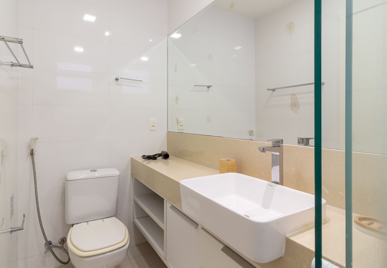 Appartamento a Rio de Janeiro - Apartamento em Copacabana a 3 minutos da Praia | NSC602