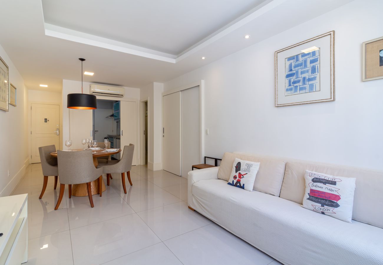 Appartamento a Rio de Janeiro - Apartamento em Copacabana a 3 minutos da Praia | NSC602