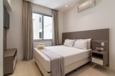 Appartamento a Rio de Janeiro - Apartamento em Copacabana a 3 minutos da Praia | NSC602