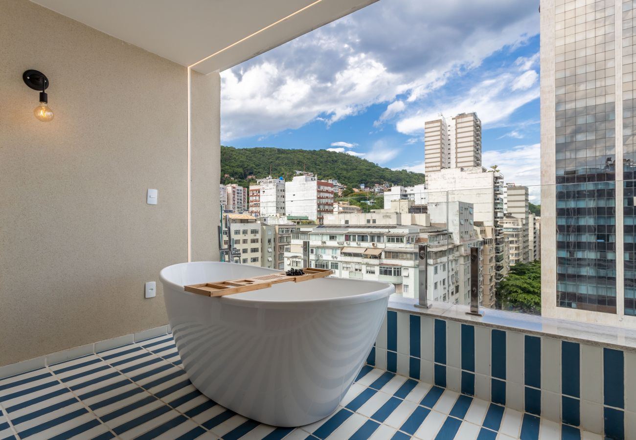 Appartamento a Rio de Janeiro - Vista para o Mar e Varanda com Banheira | Q23