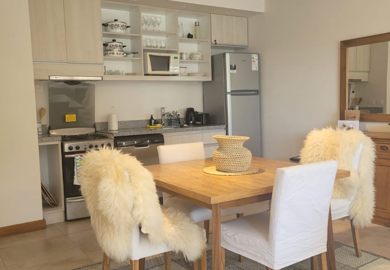 Studio a San Carlos de Bariloche - ARRAYAN PB B Estudio con vista panorámica al lago