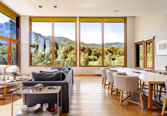 Casa a San Carlos de Bariloche - ARE46 Espectacular Casa en la Cancha de Golf – Arelauquen, Bariloche, Patagonia