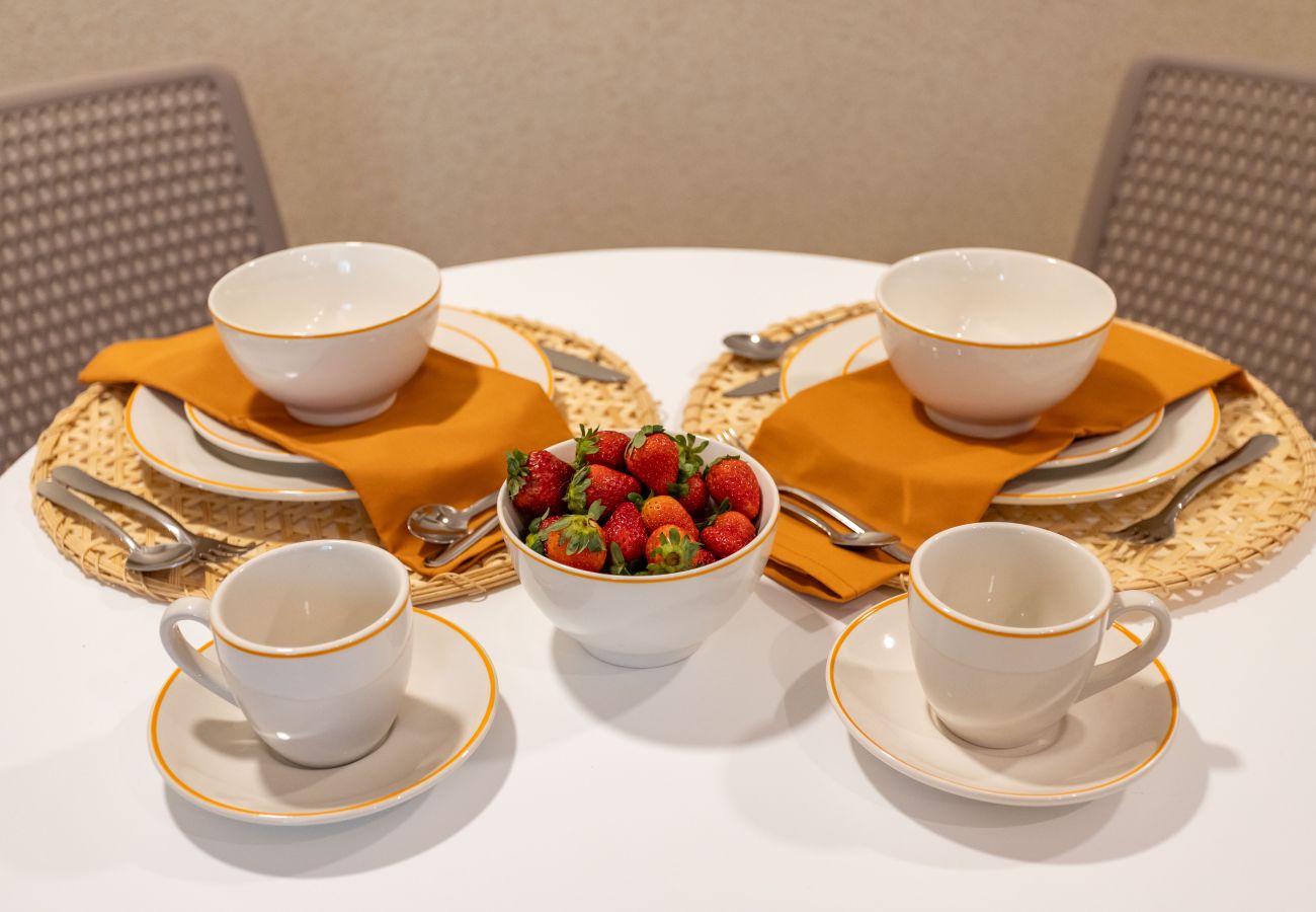 Appartamento a Rio de Janeiro - Charmoso Est&amp;uacute;dio a Poucos Passos da Praia | CNJ Q6