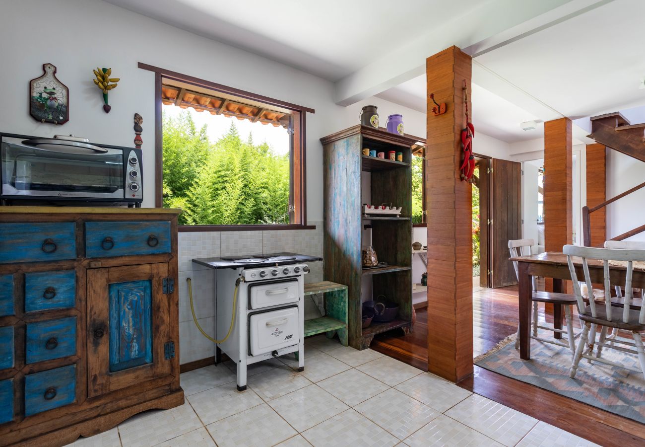 Casa a Miguel Pereira - Refúgio Perfeito em Miguel Pereira | AND61