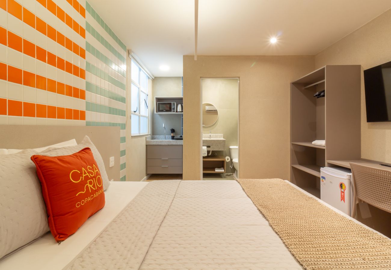 Appartamento a Rio de Janeiro - Acolhedor a Poucos Passos de Praia de Copacabana | Q14