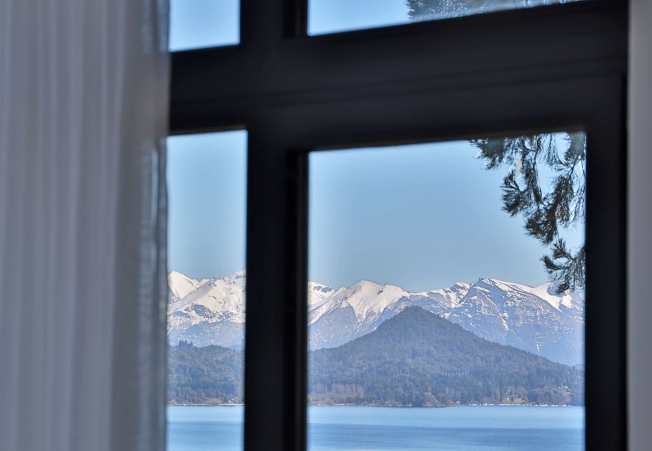 Appartamento a San Carlos de Bariloche - HUAPI44C – Escapada con pileta y jacuzzi 