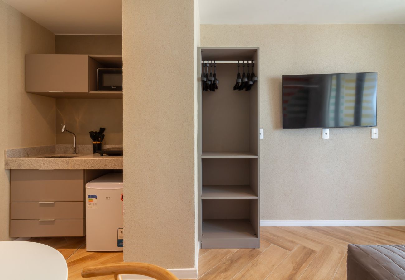 Appartamento a Rio de Janeiro - Vista para o Mar e Varanda com Banheira | Q22