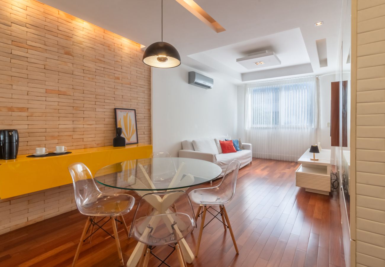 Appartamento a Rio de Janeiro - Design Moderno entre Ipanema e Copacabana | BC405