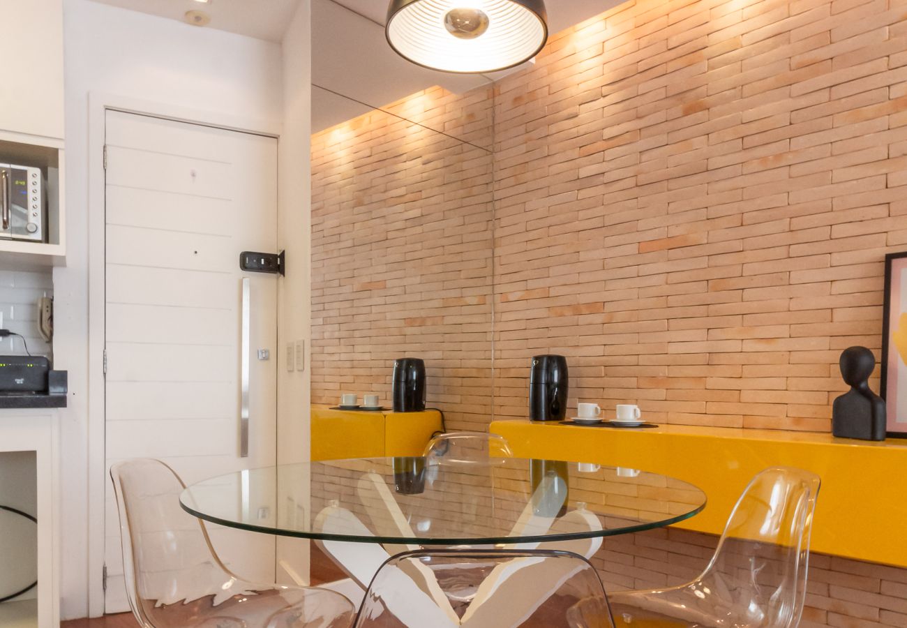 Appartamento a Rio de Janeiro - Design Moderno entre Ipanema e Copacabana | BC405