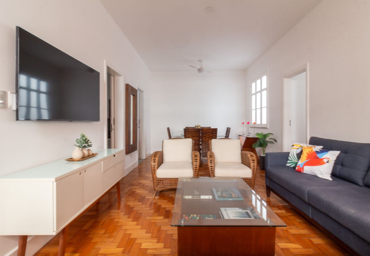 Appartamento a Rio de Janeiro - Sofisticado a Poucos Passos da Lagoa | SB301