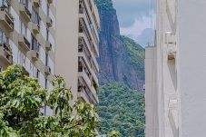 Appartamento a Rio de Janeiro - Sofisticado a Poucos Passos da Lagoa | SB301
