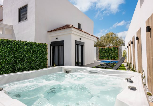 Villa a San Miguel de Abona - LUXURY VILLA LIBELLILE 