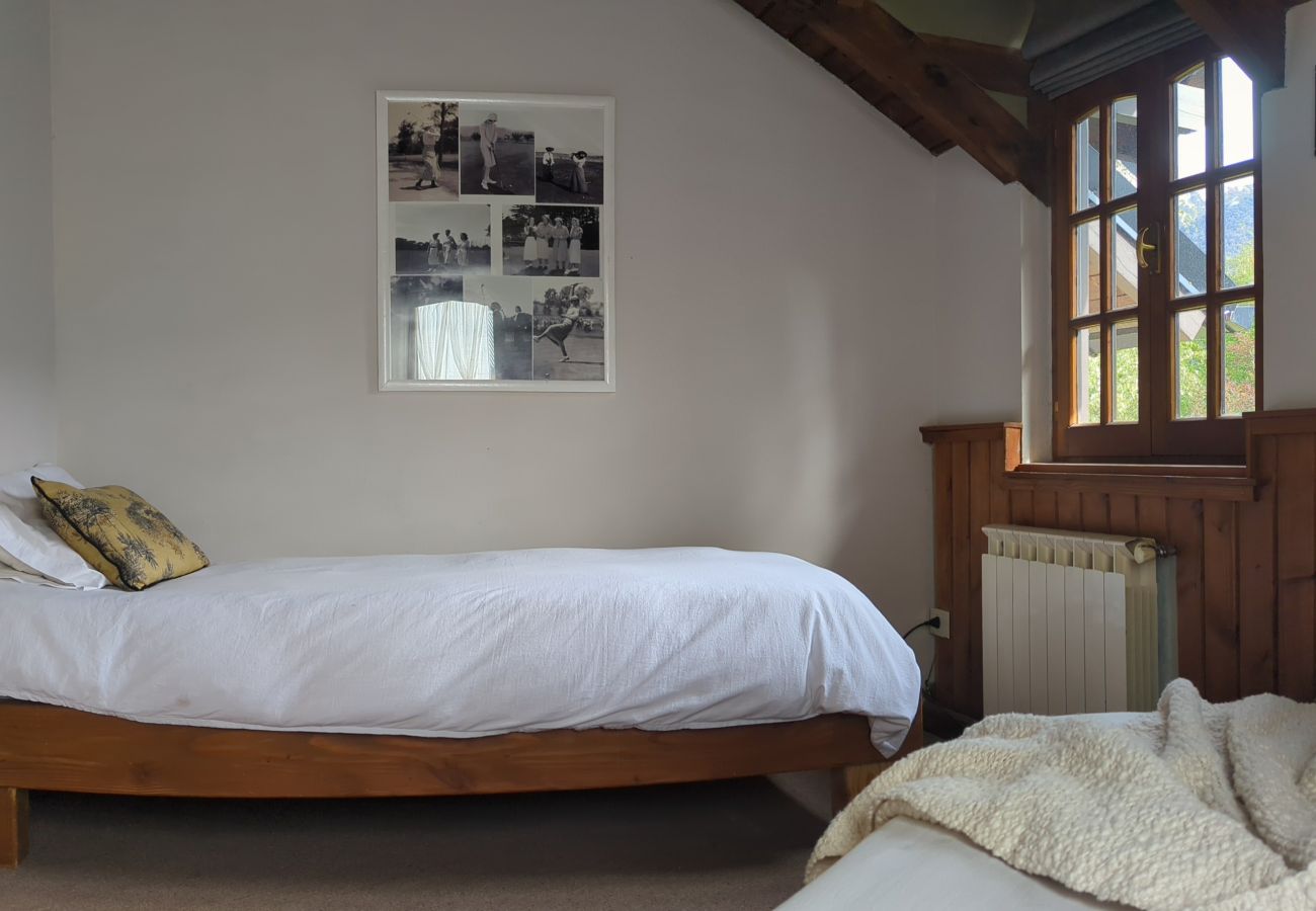 Casa a San Carlos de Bariloche - Cate02 Divina casa ubicada en la base del cerro Catedral.