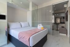 Studio a Rio de Janeiro - Adorável a Poucos Minutos do Pão de Açúcar | F709