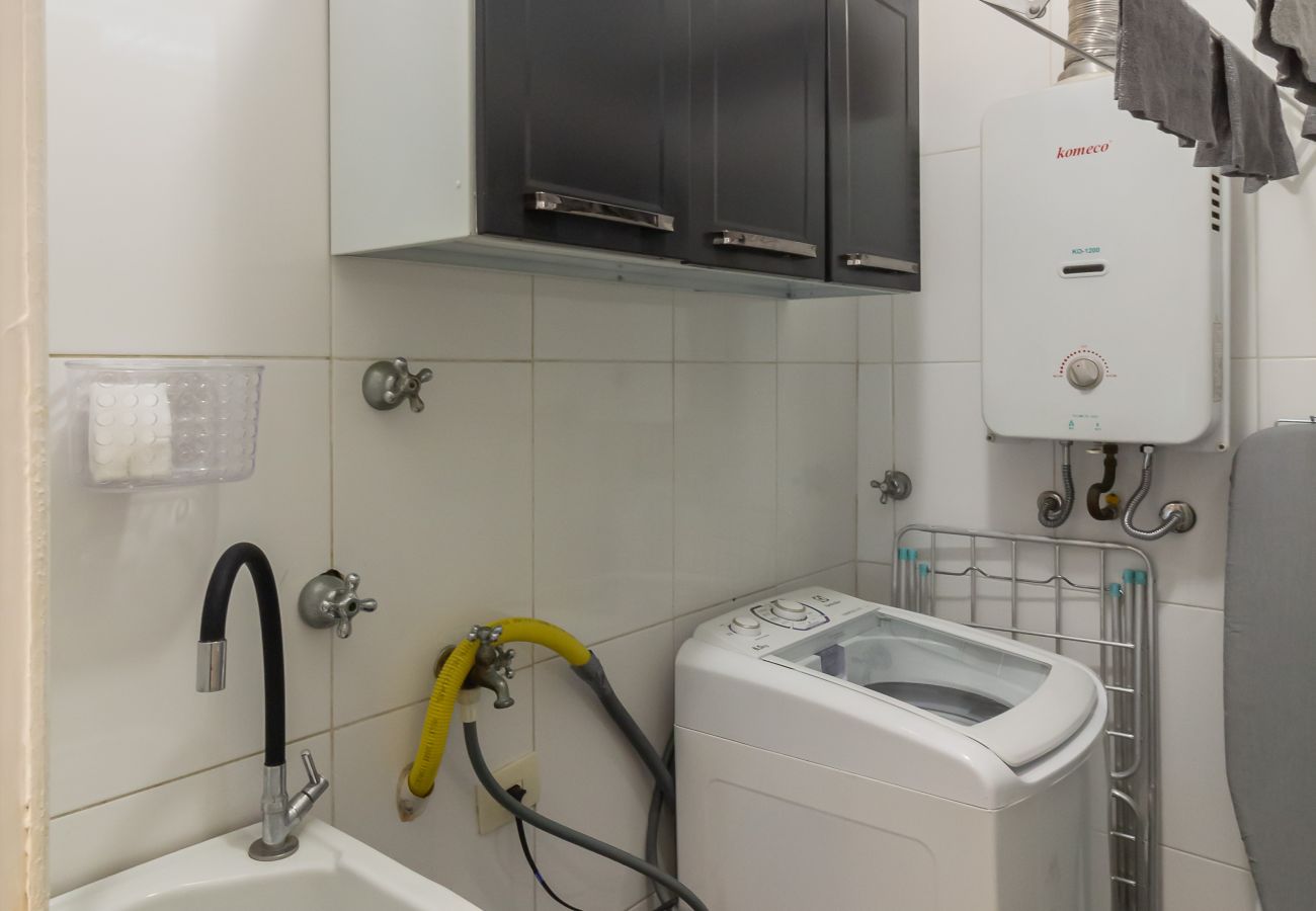 Appartamento a Rio de Janeiro - Espaço e Conforto em Copacabana | D405