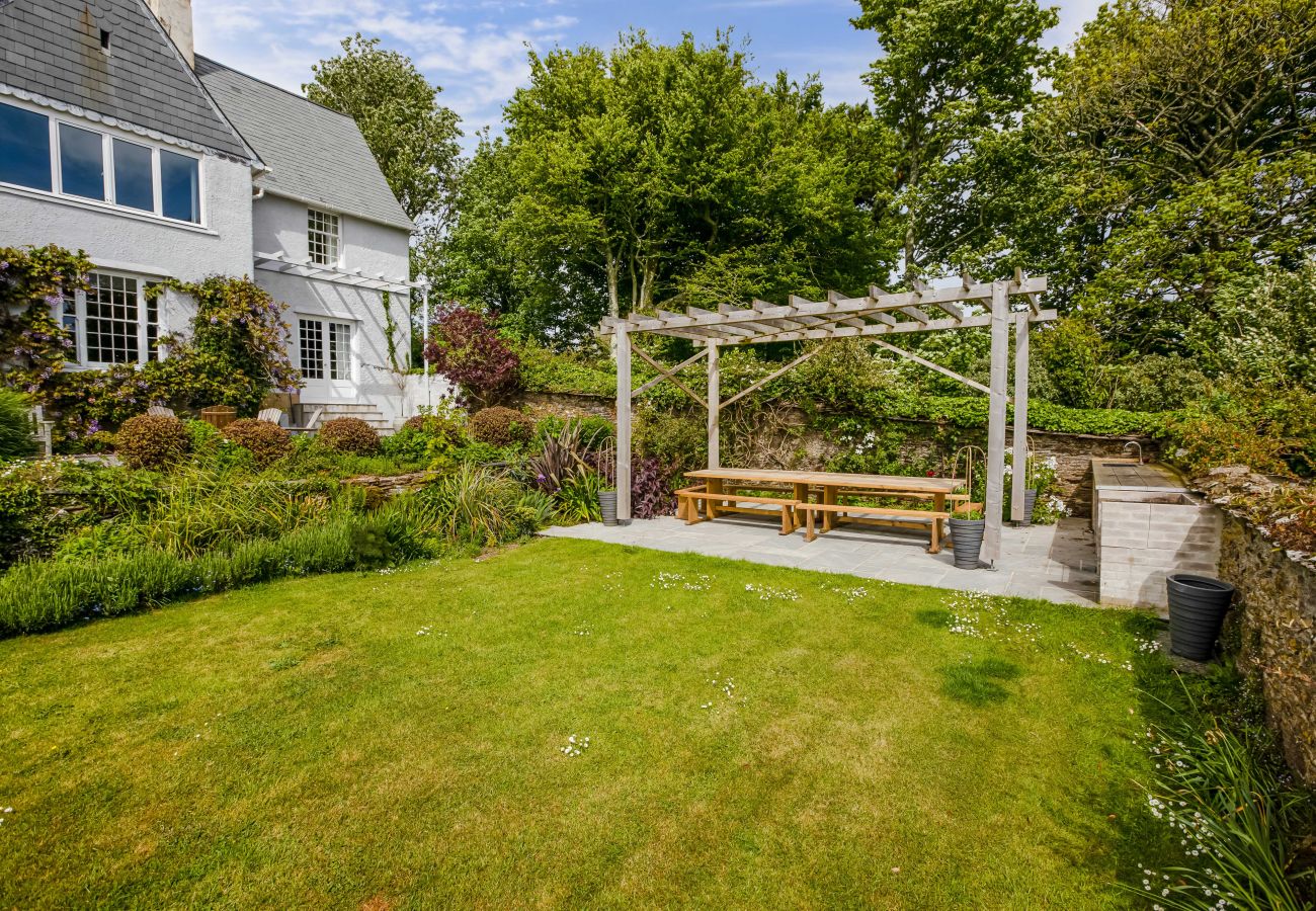 Casa a Dartmouth - Little Redlap – Grand Coastal Estate with Sea Views & Walled Gardens