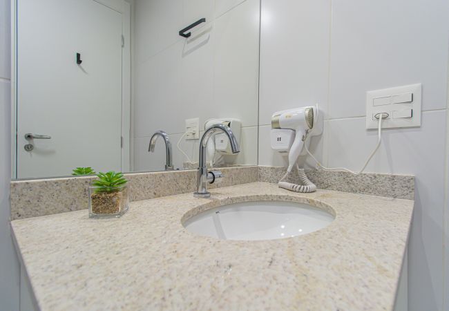 Studio a São Paulo - Refúgio Moderno Próximo ao Allianz Parque | SP-P1604A Studio a São Paulo - Refúgio Moderno Próximo ao Allianz Parque | SP-P1604A