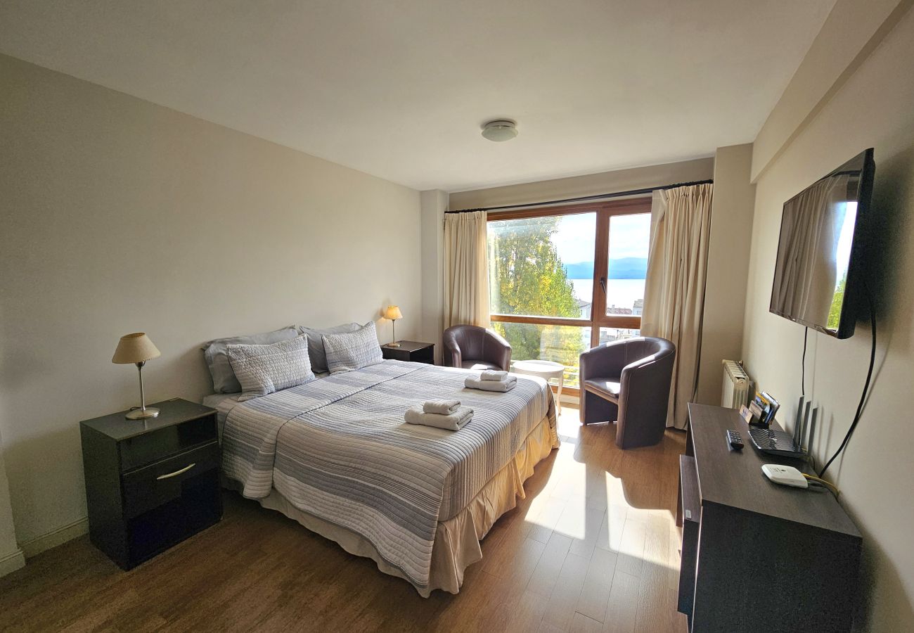Studio a San Carlos de Bariloche - Terrazas del Lago I F con vista sul lago Nahuel Huapi