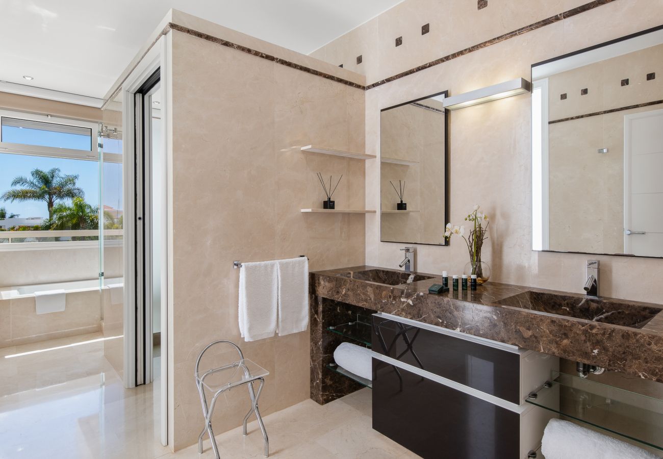 Villa a Adeje - Villa El Duque Privé