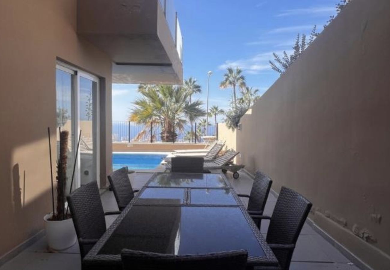 Villa a Adeje -  Villa Elanora