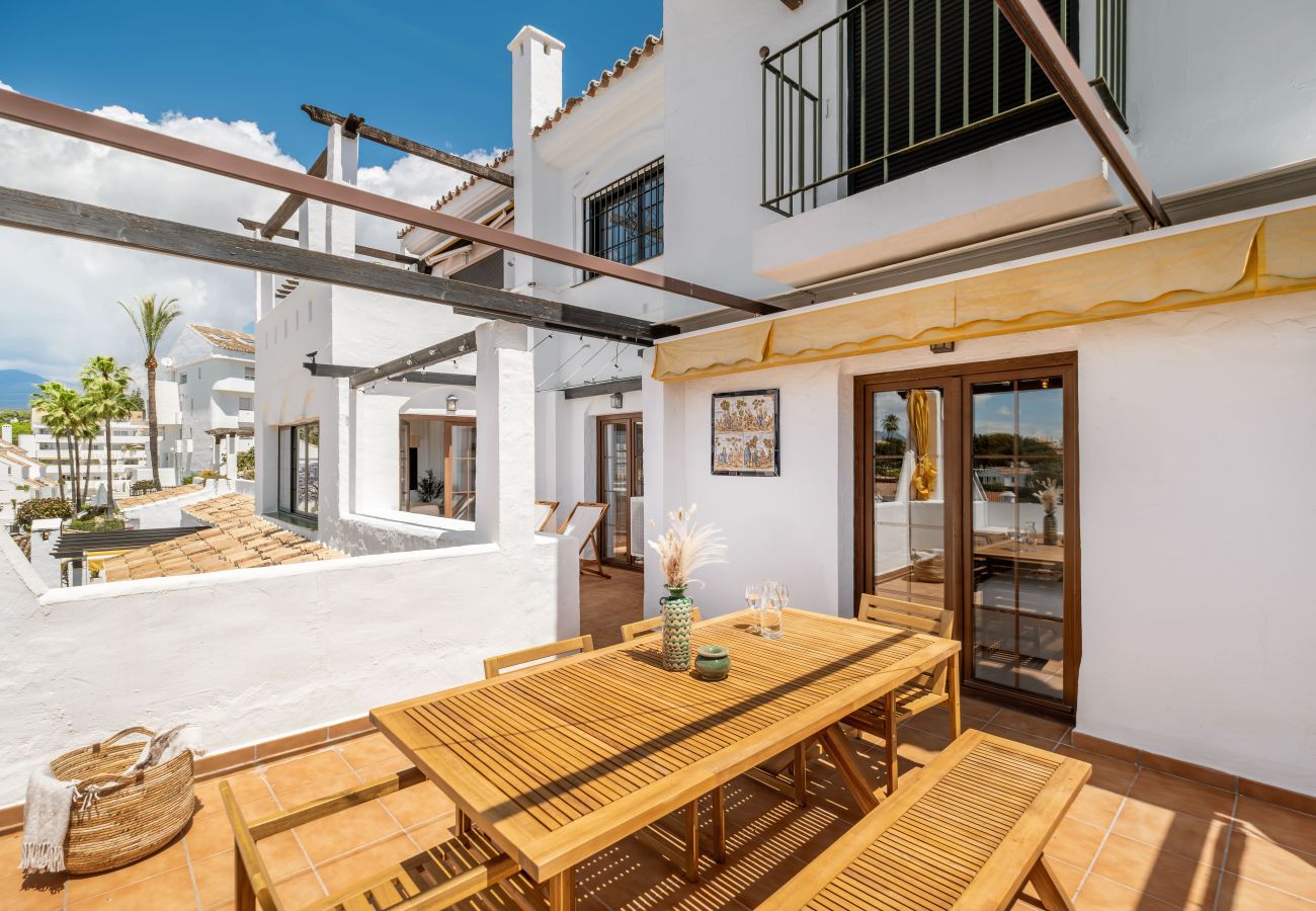 Appartamento a Marbella - Marina Blanca Retreat