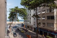 Appartamento a Rio de Janeiro - 2 minutos da Praia de Copacabana | D302