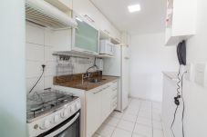 Appartamento a Rio de Janeiro - Apartamento com varanda no Recreio | SA907