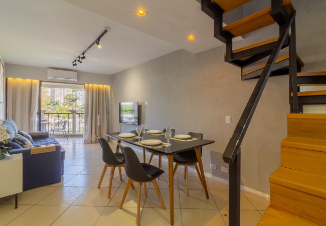  a Rio de Janeiro - Apartamento em Botafogo com varanda | GSV301