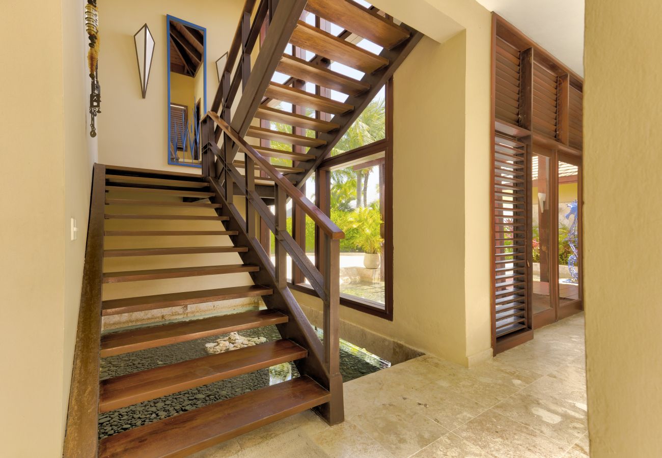 Villa a Punta Cana - Villa Caballet - A tropical Oasis With Golf Course Views 