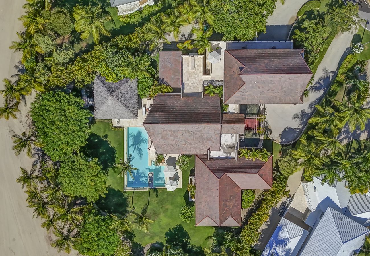 Villa a Punta Cana - Villa Caballet - A tropical Oasis With Golf Course Views 