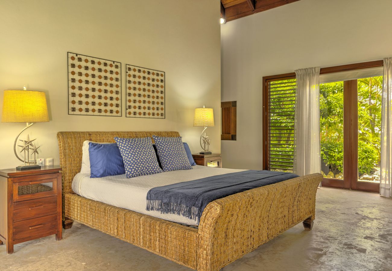 Villa a Punta Cana - Villa Caballet - A tropical Oasis With Golf Course Views 