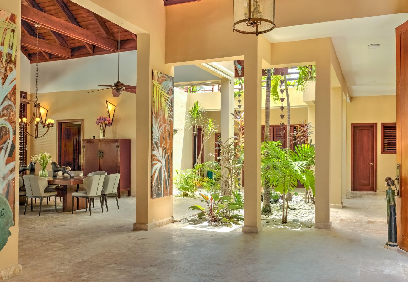 Villa a Punta Cana - Villa Caballet - A tropical Oasis With Golf Course Views 