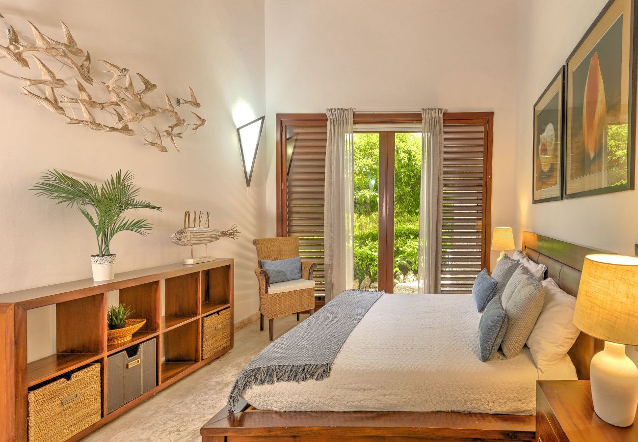 Villa a Punta Cana - Villa Caballet - A tropical Oasis With Golf Course Views 