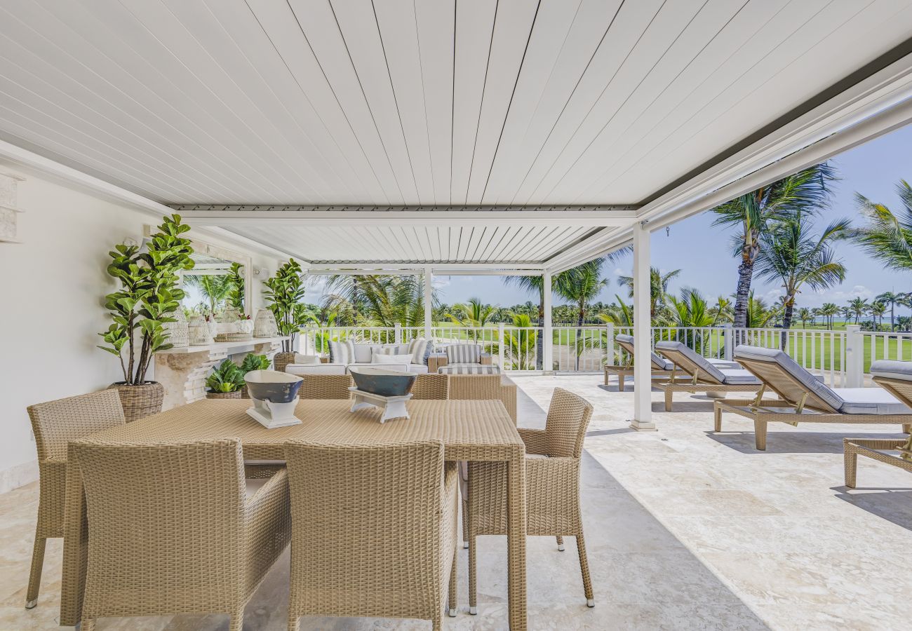 Villa a Punta Cana - La Cana H9, Exquisite Villa With Golf View 